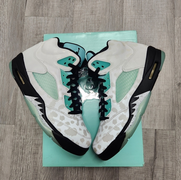 Jordan 5 Island Green - Picture 1 of 11